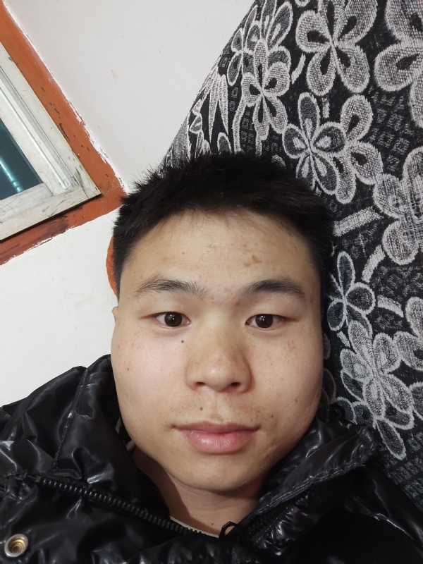 麒麟区幼儿园扛把子的第三张照片--曲靖王婆说媒