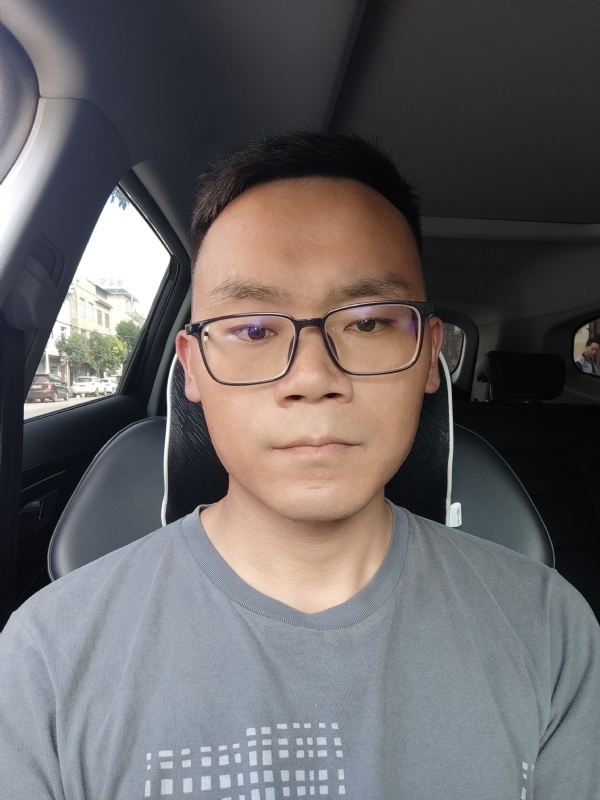 阿正的第二张照片--曲靖王婆说媒